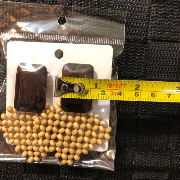 Earrings - Picture 2 of 4